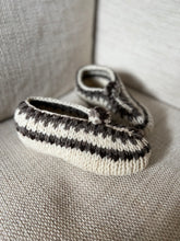 Load image into Gallery viewer, Wool slippers - Sol