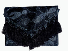 Load image into Gallery viewer, Handcrafted Floral Embroidery Purse
