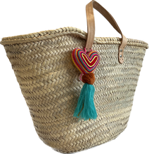 Load image into Gallery viewer, Pendant- Heart handmade (Rainbow).