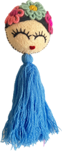 Load image into Gallery viewer, Pendant- Frida handmade.