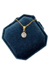 Load image into Gallery viewer, Zirconia Pendant - 10k Solid Gold
